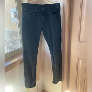 Levi’s Men’s Distressed Black Jeans